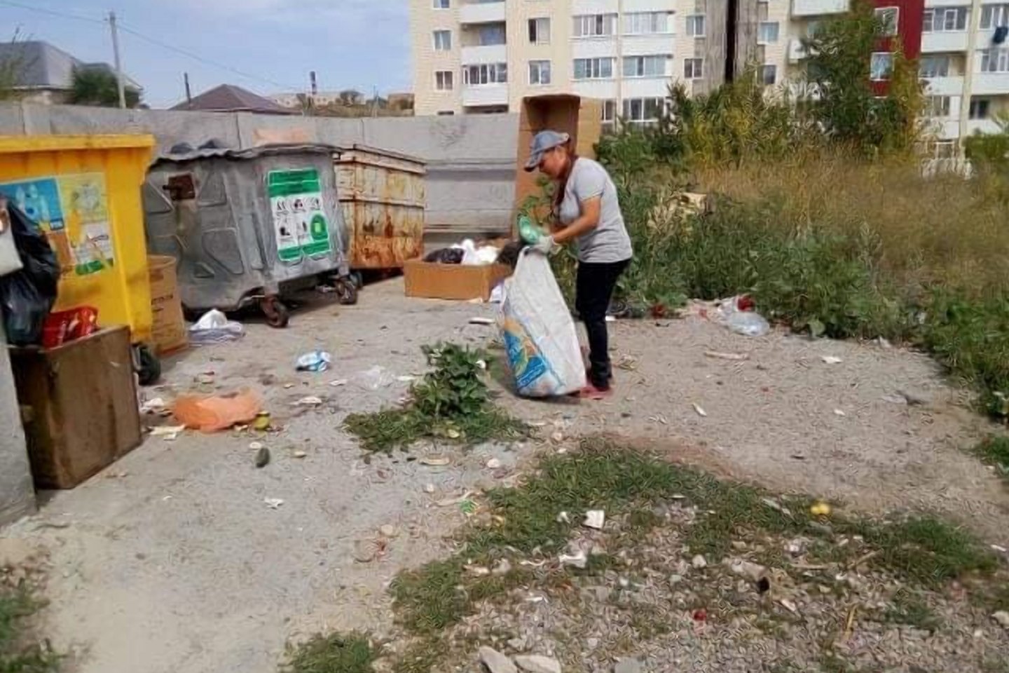 Усть-Каменогорск и ВКО / Усть-Каменогорск / "Снимайте и штрафуйте!" - совет акима Усть-Каменогорска в борьбе с мусором Усть-Каменогорск и ВКО / Усть-Каменогорск / "Снимайте и штрафуйте!" - совет акима Усть-Каменогорска в борьбе с мусором