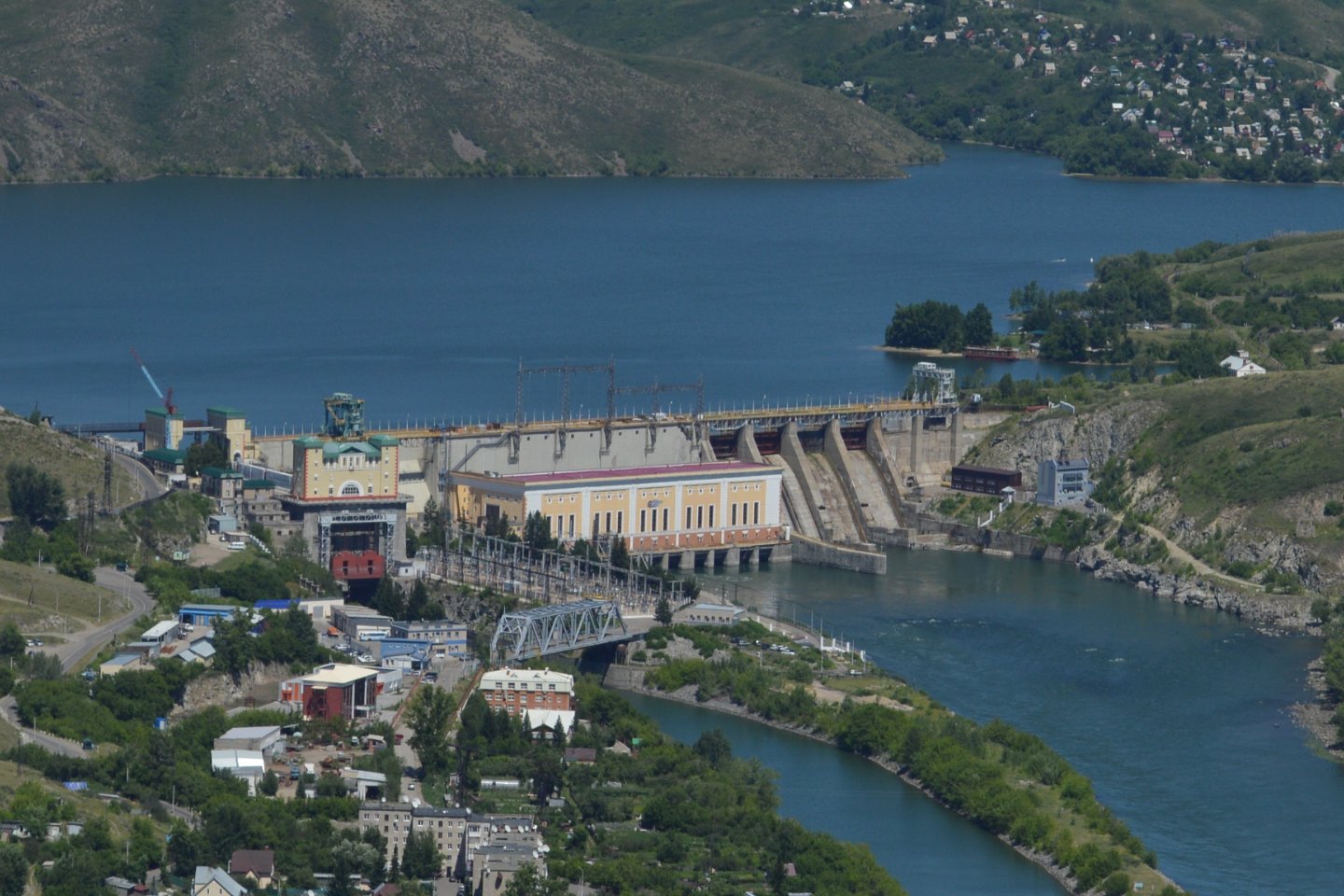 Усть-Каменогорск и ВКО / Усть-Каменогорскую ГЭС проверили на готовность к паводкам