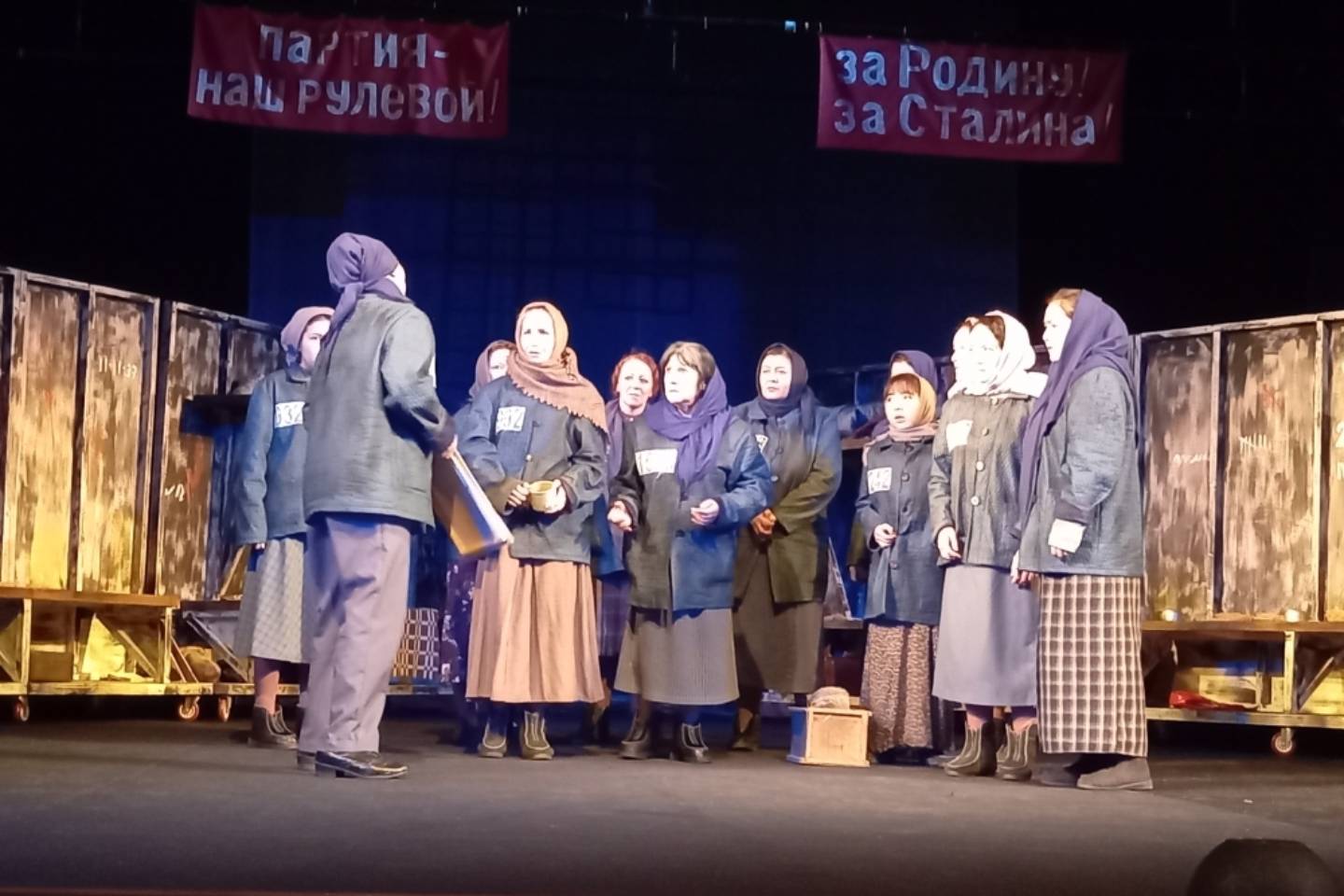 Статьи / "А.Л.Ж.И.Р". Громкая премьера года прошла в Усть-Каменогорске Статьи / "А.Л.Ж.И.Р". Громкая премьера года прошла в Усть-Каменогорске