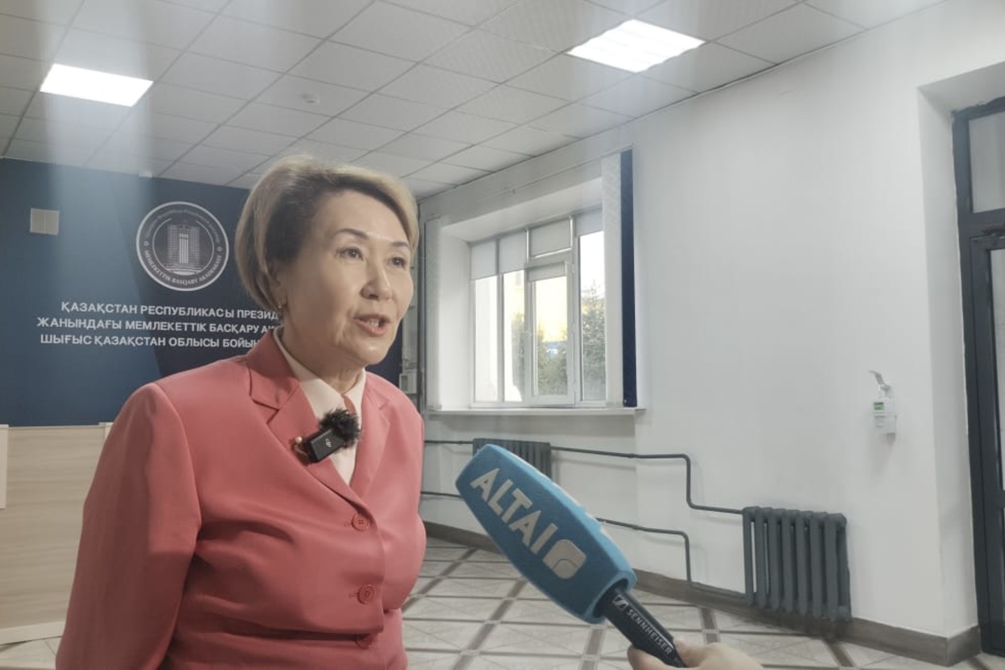 Усть-Каменогорск и ВКО / Елдегі этносаясатты іске асырушылардың бірі - мемлекеттік қызметшілер Усть-Каменогорск и ВКО / Елдегі этносаясатты іске асырушылардың бірі - мемлекеттік қызметшілер