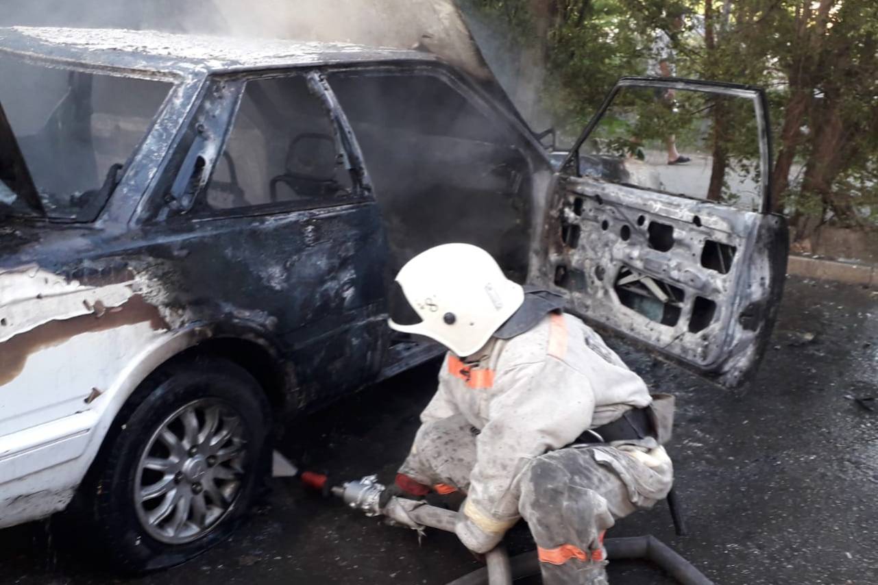 Происшествия в Казахстане и мире / С начала года более 100 автомобилей сгорело в ВКО Происшествия в Казахстане и мире / С начала года более 100 автомобилей сгорело в ВКО