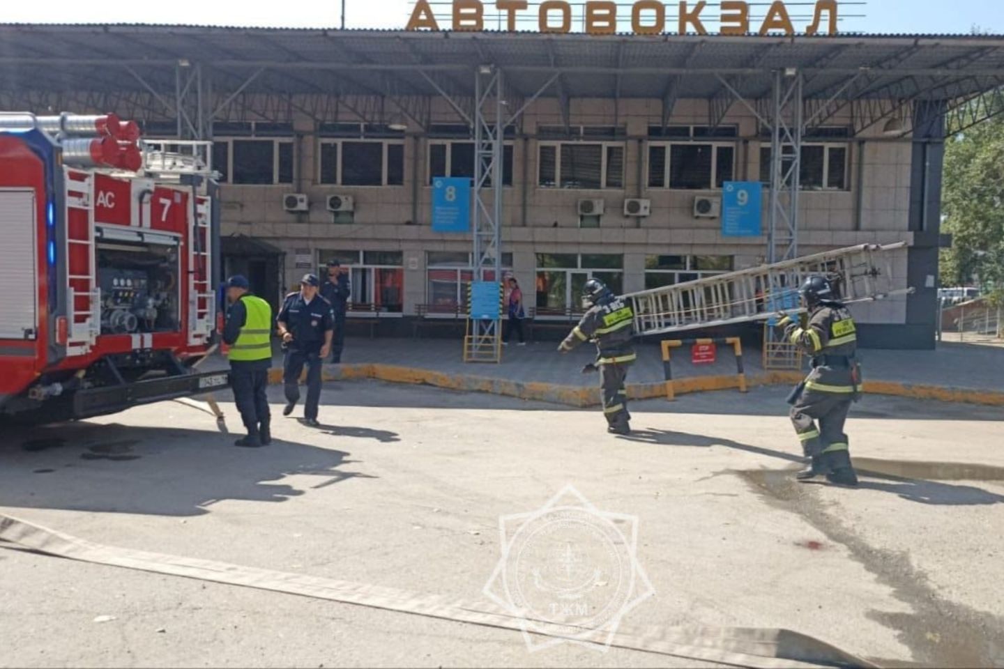 Усть-Каменогорск и ВКО / В Усть-Каменогорске произошло возгорание в здании автовокзала Усть-Каменогорск и ВКО / В Усть-Каменогорске произошло возгорание в здании автовокзала