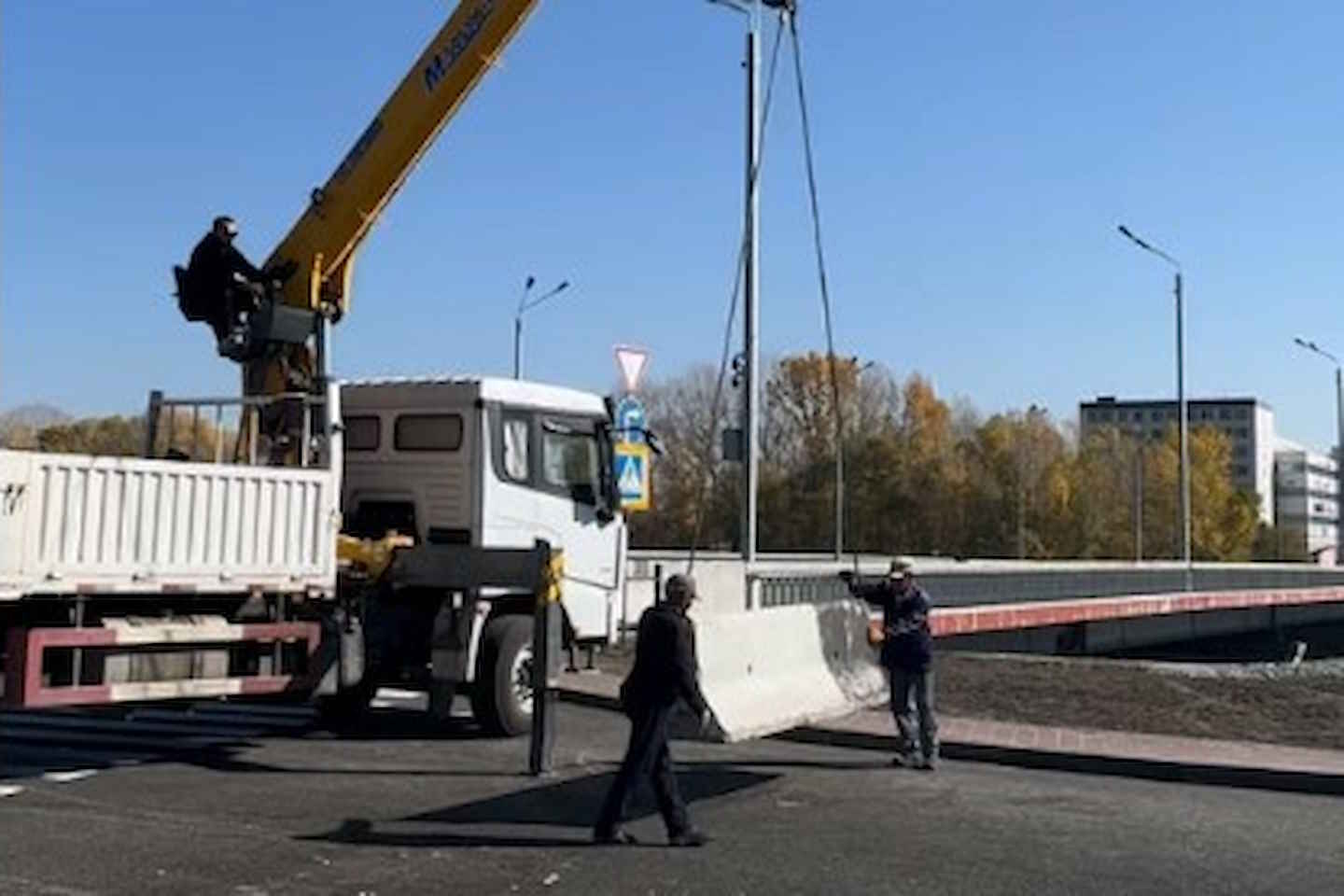Усть-Каменогорск и ВКО / Набережную Ульбы в Усть-Каменогорске открыли для проезда Усть-Каменогорск и ВКО / Набережную Ульбы в Усть-Каменогорске открыли для проезда