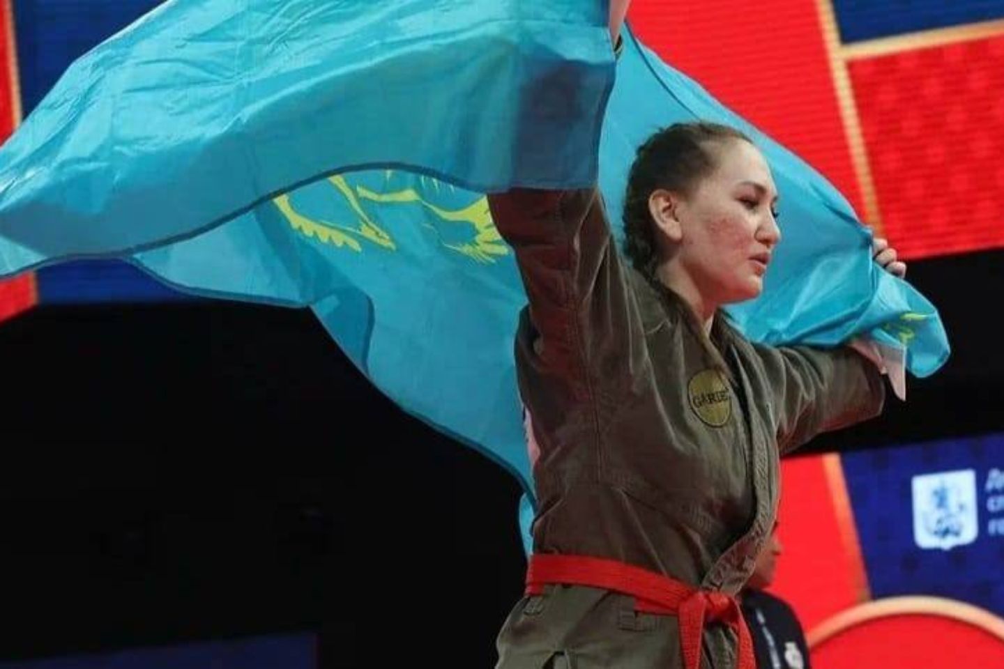 Новости Казахстана / Сотрудница полиции из Павлодара взяла золото на Кубке мира в Москве