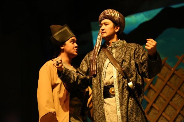 Усть-Каменогорск и ВКО / ШҚО драма театрында тарихи қойылымның премьерасы өтті Усть-Каменогорск и ВКО / ШҚО драма театрында тарихи қойылымның премьерасы өтті