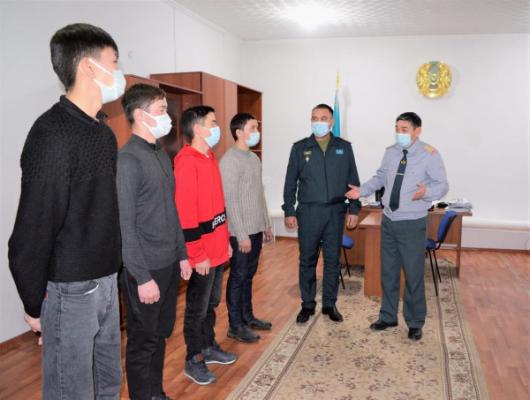 Усть-Каменогорск и ВКО / Әскерге шақыру науқаны жалғасуда Усть-Каменогорск и ВКО / Әскерге шақыру науқаны жалғасуда