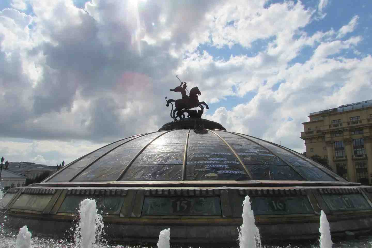 Новости мира / Интересные новости / 6 мая: сегодня в истории Новости мира / Интересные новости / 6 мая: сегодня в истории