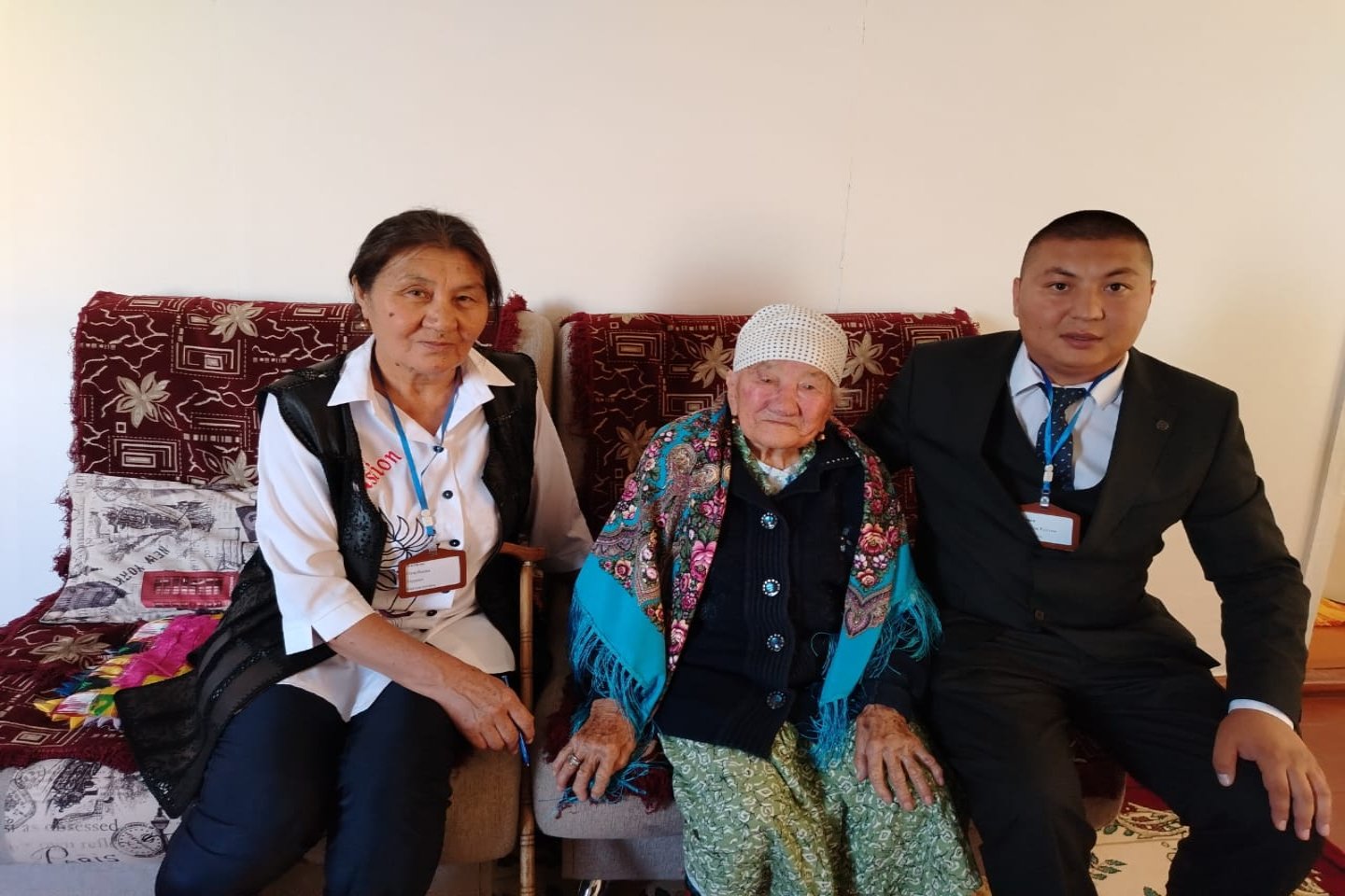 Усть-Каменогорск и ВКО / В ВКО на референдуме проголосовала 102-летняя жительница села Усть-Каменогорск и ВКО / В ВКО на референдуме проголосовала 102-летняя жительница села